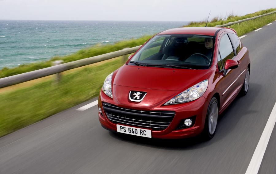  Peugeot 207 RC 2010 года  (фото 11 из 27)